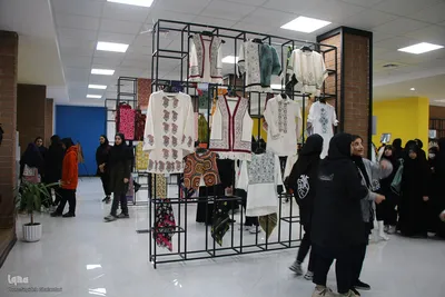 نمایشگاه پوشاک ایرانی ـ اسلامی در دانشگاه بیرجند