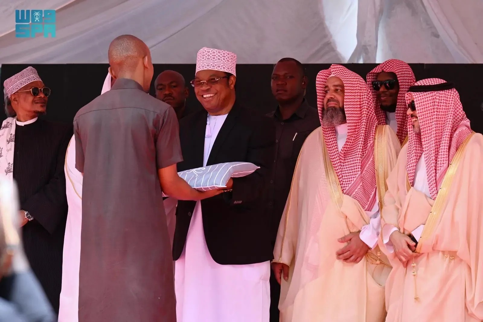 Les lauréats du Prix international de Tanzanie pour la mémorisation du Saint Coran honorés
