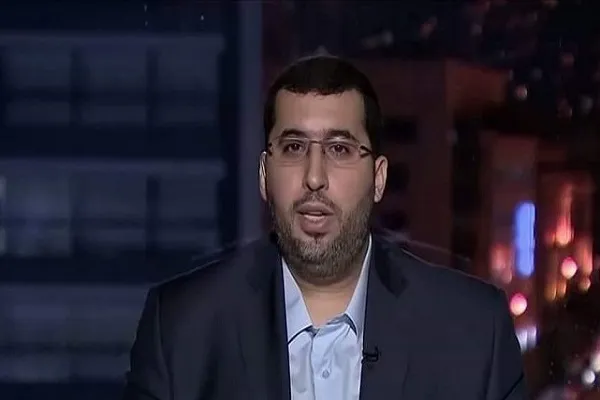 الداعشية السياسية تفخخ أحزمتها من قصر الصافرية
