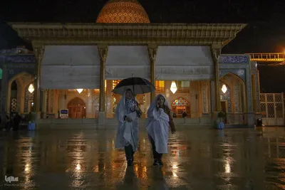 شب بارانی پاییزی در حرم حضرت شاهچراغ (ع)