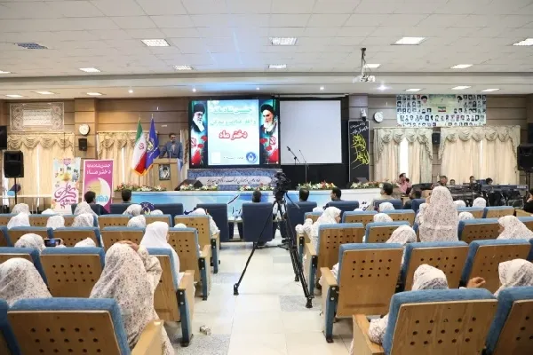 جشن تکلیف 410 «دختر ماه» در چهارمحال‌وبختیاری برگزار شد