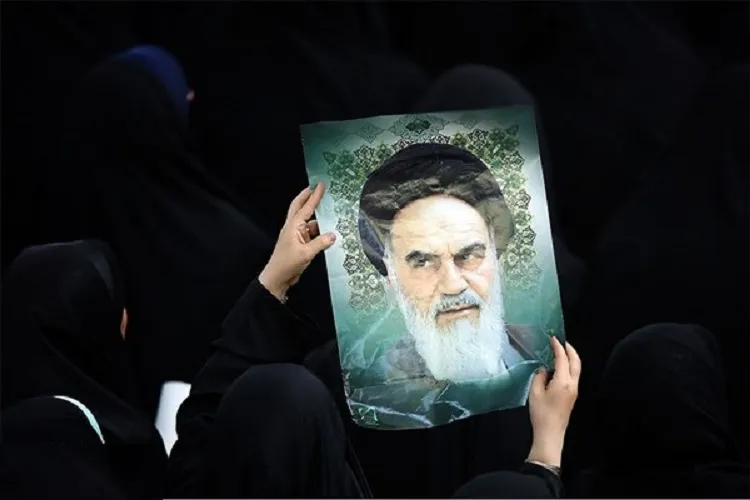 برگزاری بزرگداشت سالگرد ارتحال امام خمینی(ره) در کرمانشاه