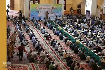 محفل انس با قرآن کریم سپاه فجر فارس در شاهچراغ(ع)