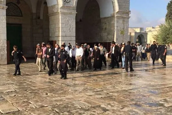 Siyonist yerleşimcilerden baskın