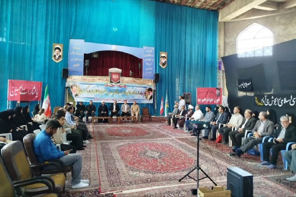برگزاری شورای فرهنگ عمومی دلفان با محوریت تقویت سیاست‌های فرهنگی نمازجمعه
