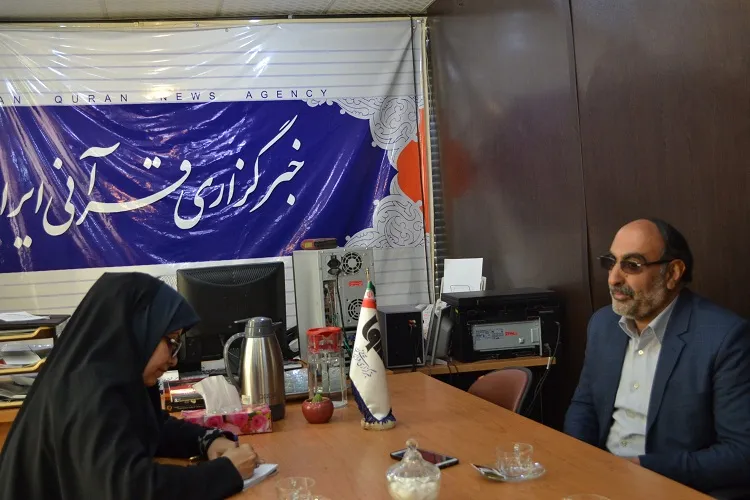 رسانه‌ها دِین خود را به ساحت اهل بیت(ع) ادا كنند