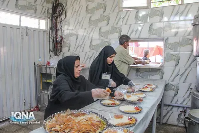 خدمت مواکب ملایر به زائران اربعین
