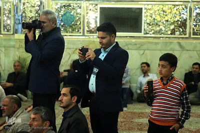 محفل انس با قرآن کاروان قرآنی انقلاب در  امامزاده حسین ابن موسی کاظم(ع) شهرستان طبس