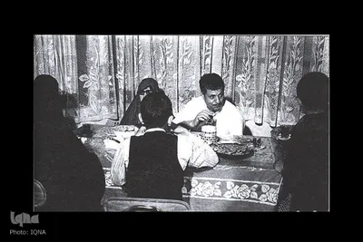 আয়াতুল্লাহ হাশেমি রাফসানজানি (রহ.) প্রাচীন ও দুর্লভ কিছু ছবি
