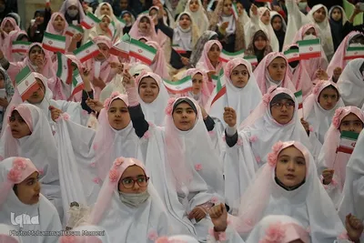 ضیافت افطاری «امام مهربانی‌ها» ویژه ۲۰۰۰ دانش آموز همدانی