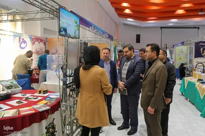 نمایشگاه دستاوردهای پژوهشی استان فارس