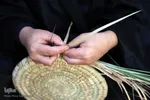 در کپوبافی از برگ درخت نخل و نیزارهای کنار آب استفاده می‌شود. 