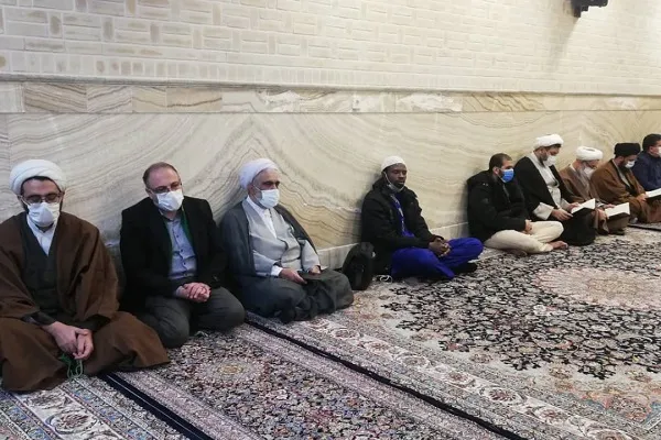 آیین بزرگداشت رهبر معنوی شیعیان شرق آفریقا برگزار شد