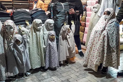 کودک مبتلا به سرطان برای رفتن به حرم چادر می خرد