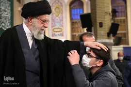 دیدار رهبر معظم انقلاب با خانواده شهدای حادثه‌ تروریستی شاهچراغ(ع) شیراز