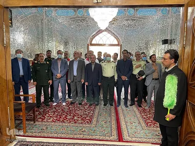 حضور وزیر کشور در امامزاده طبس