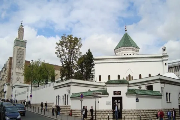 Certification halal : la Grande Mosquée de Paris répond aux critiques de l’UE