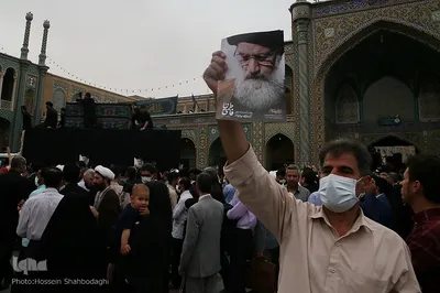 Ayatollah Fateminia in Qom beigesetzt
