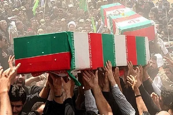 پیکر مطهر دو شهید گمنام در اراک تشییع و تدفین شد