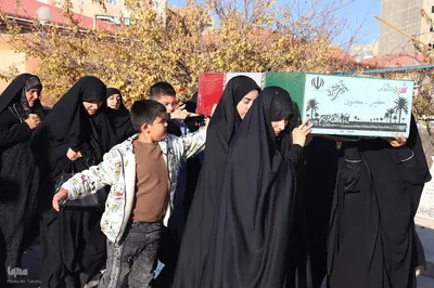 اجتماع دختران و بانوان فاطمی در ملایر‎