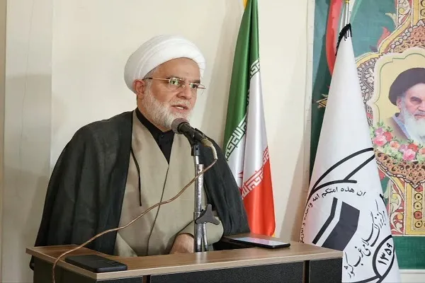 علما پرچمداران امید و وحدت هستند