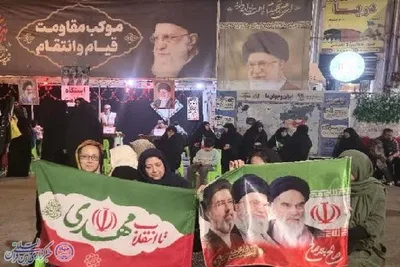 موج پنجاه و هفتمین شب اجتماع مردم  بابلسر  در  میدان شهدای بیت المقدس
