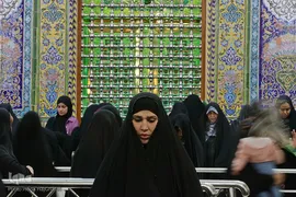 حرم امام علی(ع) در آستانه ولادت کریم اهل بیت