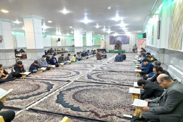 مسابقه تلاوت‌های مجلسی قرآن در کرمان برگزار شد