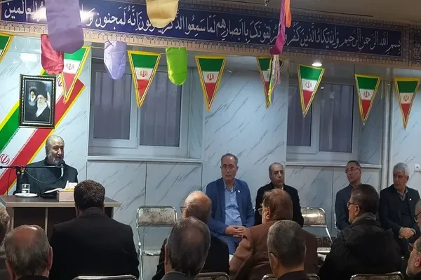 جلسه تفسر قرآن مدیران اجرایی آذربایجان‌شرقی
