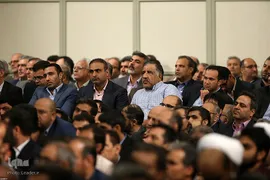 دیدار جمعی از استادان، نخبگان و پژوهشگران دانشگاه‌ها با مقام معظم رهبری