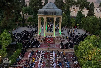 گردهمایی ۶۰۰ حافظ قرآن در آرامگاه حافظ‎‎