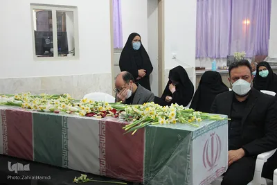 استقبال از شهید گمنام و پخت غذای نذری به همت مرکز نیکوکاری رسانه یاران خراسان‌جنوبی