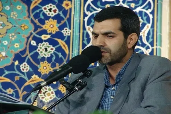 جلسه آموزش قرائت قرآن «محمد عباسی» 30ساله شد