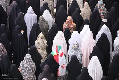 اقامه نماز عید سعید فطر در حرم شاهچراغ(ع)
