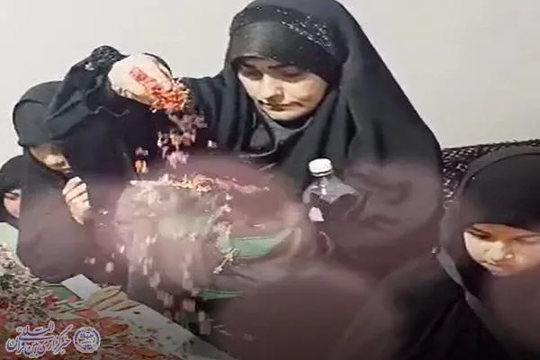 آیین استقبال از شهید گمنام در مسجد حضرت امیرالمؤمنین(ع) فرهنگ‌شهر بابل