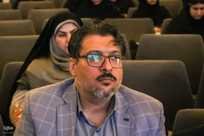 افتتاحیه دومین دوره همایش ملی دوسالانه خوشنویسی در اصفهان