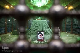 تجدید میثاق جامعه دانشگاهی با آرمانهای معمار کبیر انقلاب اسلامی در حرم مطهر امام خمینی(ره)