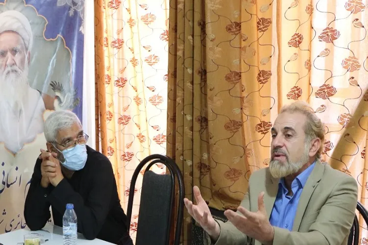 ربا هر جامعه‌ای را محکوم به سقوط می‌کند