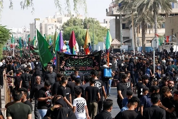 برگزاری مراسم عزاداری سیدالشهدا(ع) و اقامه نماز ظهر عاشورا در سراسر هرمزگان