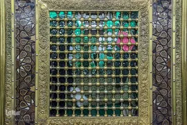 مراسم غبارروبی و عطرافشانی حرم مطهر علی بن حمزه(ع)‎‎
