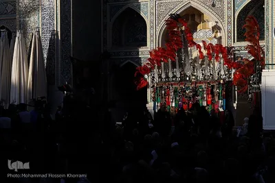مراسم عزاداری شب شهادت امام رضا(ع) در حرم مطهر رضوی