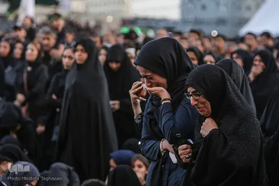مراسم خیمه سوزان در میدان امام حسین (ع)