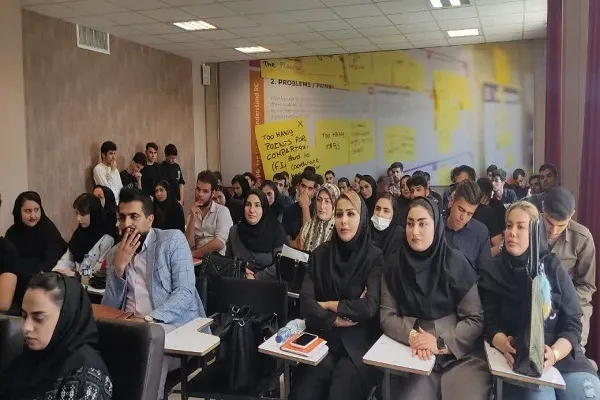 دومین رویداد «صندلی تجربه» در جهاددانشگاهی کردستان برگزار شد