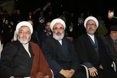 یادبود خادمان ملت در پرواز اردیبهشت
