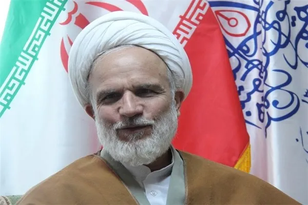 ملت‌ها به برکت اندیشمندان خود بزرگ می‌شوند