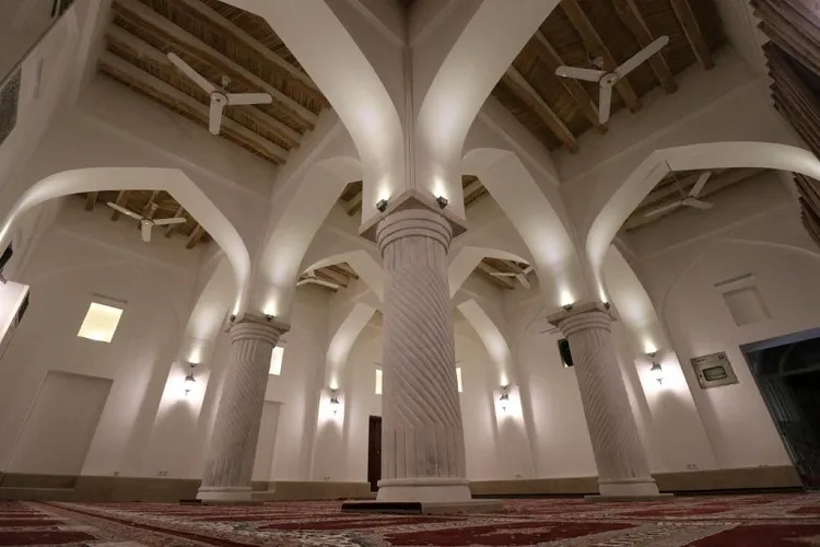 مرمت مسجد تاریخی آخوند گراش به پایان رسید