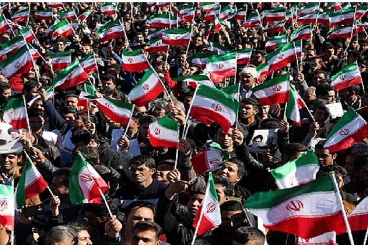 عظمت و سرافرازی کشور از برکات انقلاب اسلامی است