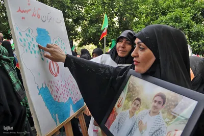 اجتماع دختران قائد شهید در شیراز