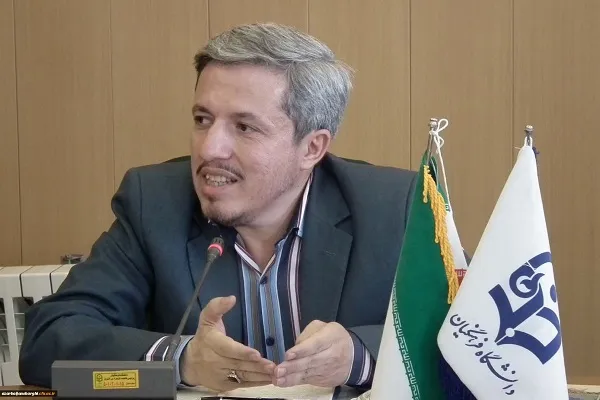 برپایی مناظرات دانشجویی و گفتمان‌های قرآنی در بخش دانشگاهی نمایشگاه قرآن