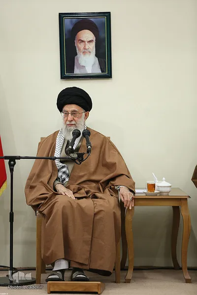 دیدار مسئولان دفتر تبلیغات اسلامی حوزه علمیه قم با رهبر انقلاب